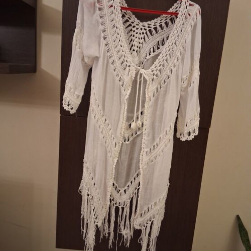 Clothing bundle like new, size large