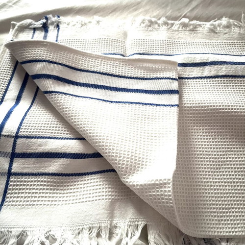Set of 2 kitchen towels white with blue stripes, new
