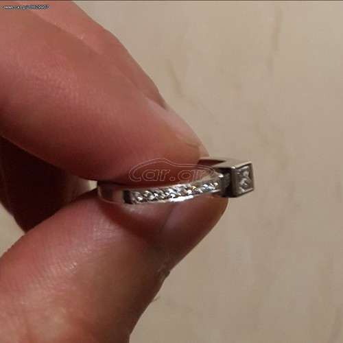 Ring new with certification, carats, special order square stone