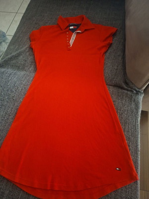 Tommy Hilfiger κατακόκκινο polo φόρεμα, μέγεθος M