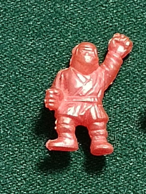 El Greco alien ninja figure used in very good condition