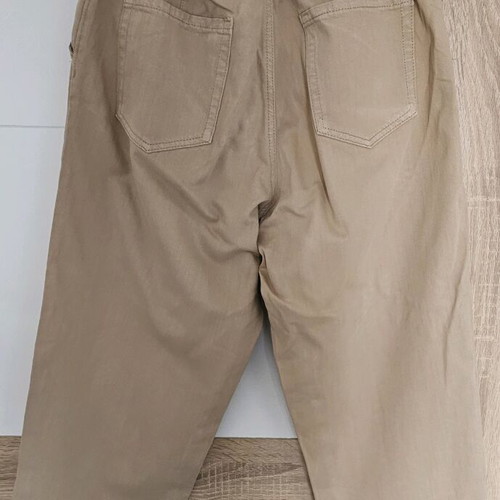 Stradivarius beige denim pants size L like new