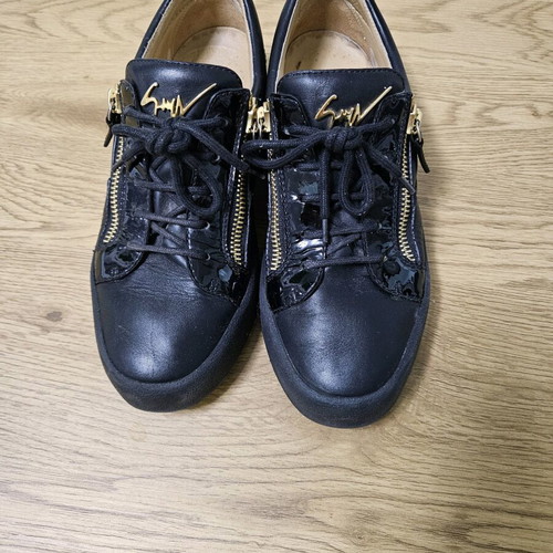 Giuseppe Zanotti sneakers used, size 40, black leather