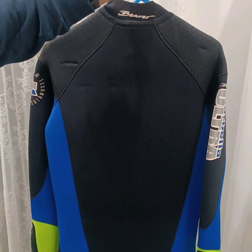 Diving suit like new in excellent condition