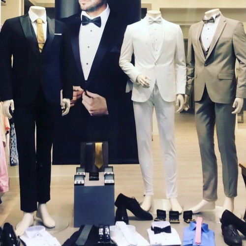 Men's wedding suits new with ties and cufflinks