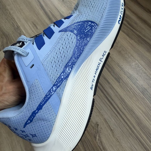 Nike Air Zoom Pegasus 38 running shoes like new, size 41, blue