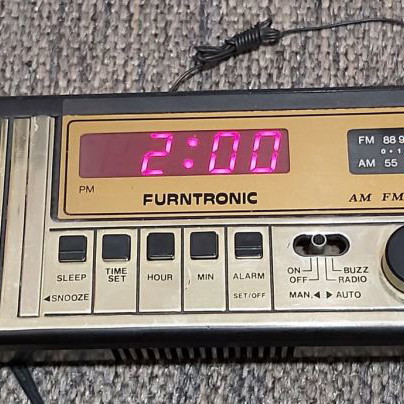 Vintage Retro ρολόι ξυπνητήρι Furntronic AM FM μοντέλο F206 μεταχειρισμένο