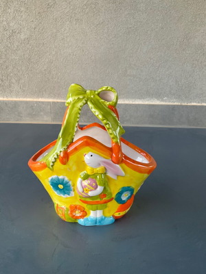 Vicko Easter Ceramic Colorful Basket new condition