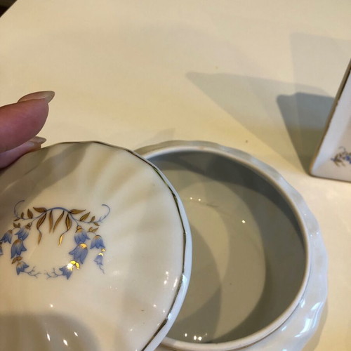 Limoges bridal porcelain boudoir set 5 pieces like new