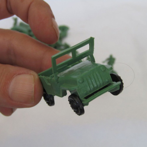 Vintage plastic military figures with vehicles used, 1980s