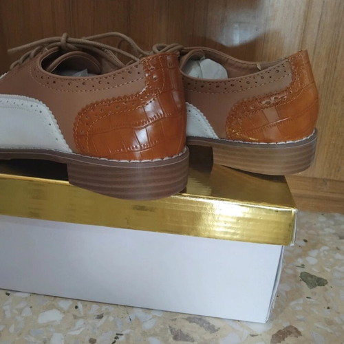 Oxford women's shoes new, size 37, two-tone design