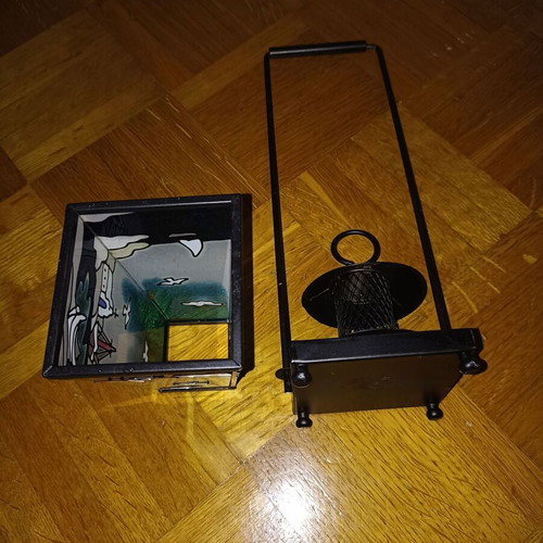 Metal candle holder black like new