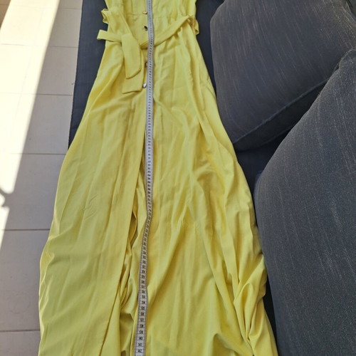 Yellow maxi dress with buttons and belt like new