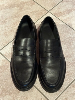 Zara leather moccasin black size 44 like new
