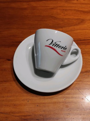 Φλυτζάνι καφέ espresso Vittorio σαν καινούργιο με πιατάκι