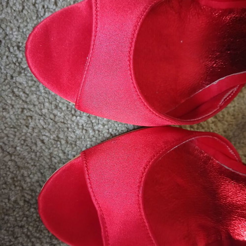 Red satin peep-toe stilettos size 37 like new