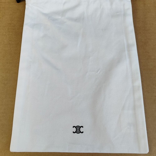 Celine Dustbag like new, 35 x 25 cm