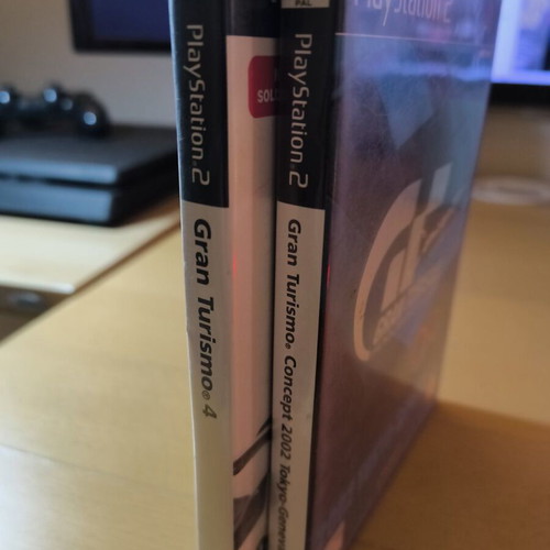 Gran Turismo bundle used for PlayStation 2 with GT4 and GT Concept 2002 Tokyo-Geneva