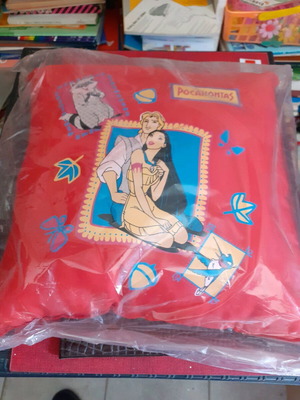 Μαξιλαράκι Pocahontas κόκκινο καινούργιο Disney
