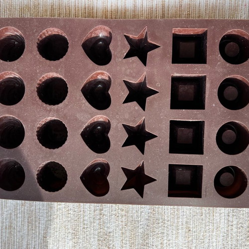 Silicone mold brown color for chocolates new