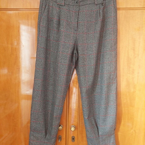 ALE checked pants like new, gray with red, size XL