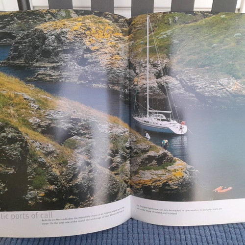 Book Thalassa used with photographs by Philip Plisson