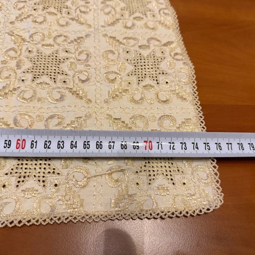 Vintage set of 4 ivory ecru doilies like new