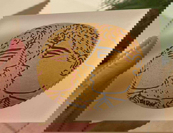 Αλέκος Φασιανός, Επιτραπέζιο αντικείμενο τέχνης - Αμμοβολισμένο plexiglass με ορείχαλκο (9 x 12 εκ.)