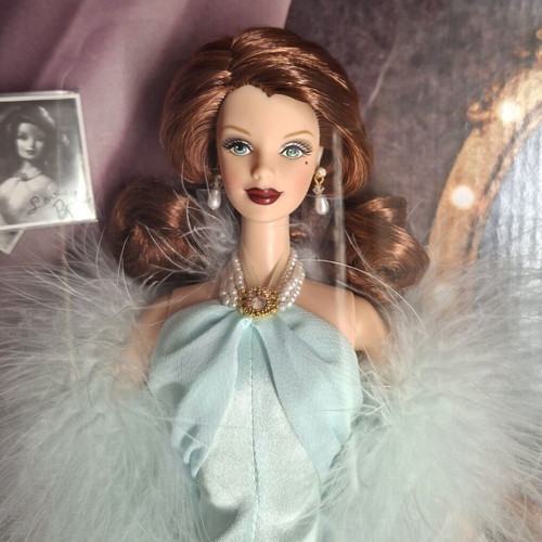 Barbie Between Takes 2000 new collector's doll