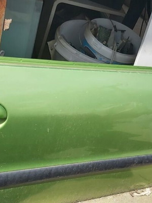 Πόρτα δεξιά συνοδηγού Peugeot 206 μεταχειρισμένη