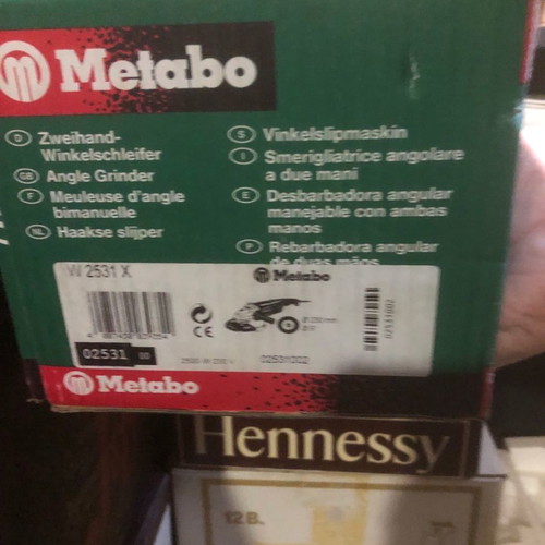 Metabo angle grinder 230mm 2500W new in box
