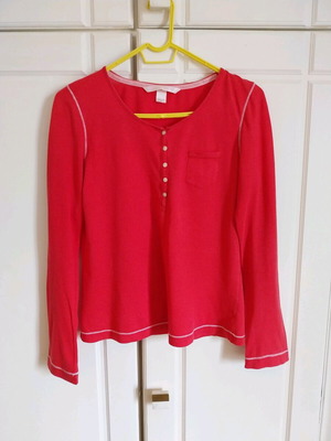 Victoria's Secret pajama top like new, red, thin fabric