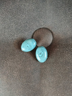 Clip earrings like new, turquoise and silver