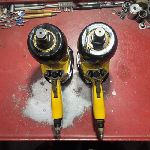 BULLE 3/4” Air Wrenches like new, set of 2, professional