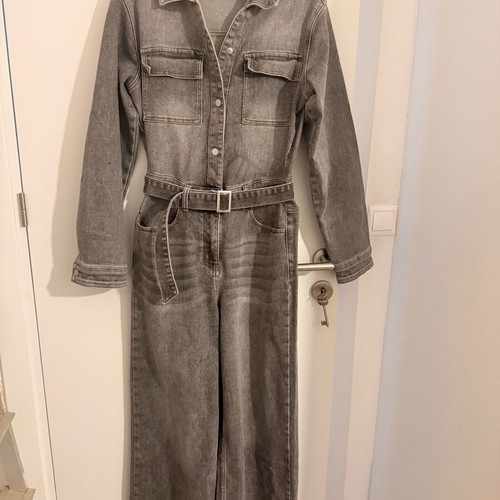 Denim jumpsuit like new, grey stonewashed, size M