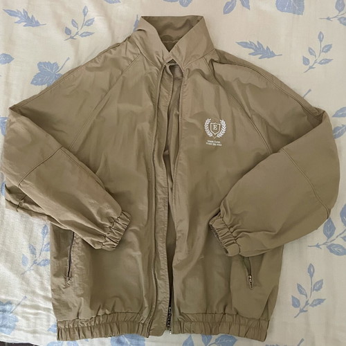 Bershka Beige Lightweight Windbreaker Jacket Like New, Women M-L