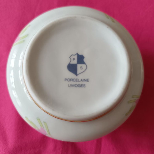 Limoges bonbonnière from French porcelain like new
