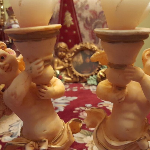 Vintage angel candle holder set like new, resin