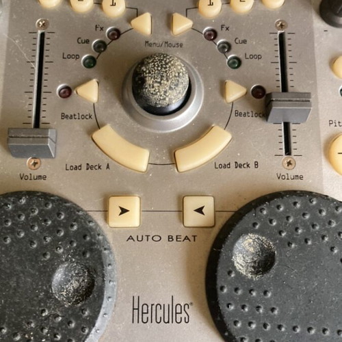 USB portable music controller, for repair or parts
