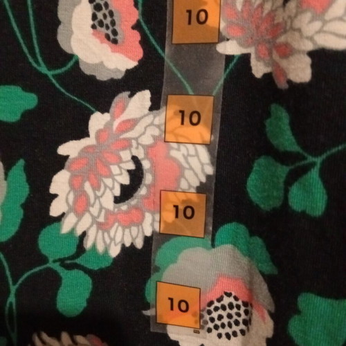 M&S Collection T-shirt new, size M, floral design, elastic