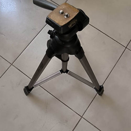 Optex T165 Photo-Video-Digital Tripod like new