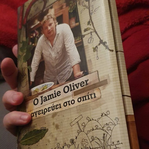 Jamie Oliver Cooking at Home VCD set like new, Greek dubbed, 12 discs