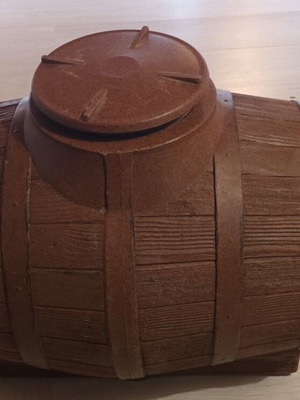 Plastic Wine Barrel 60L used, very good condition