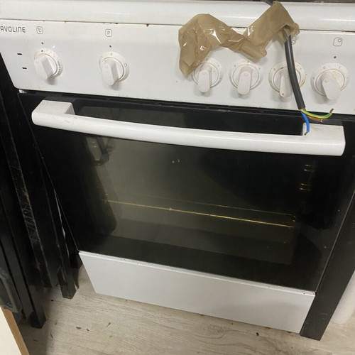 Kitchen stove with ceramic hob used, excellent condition