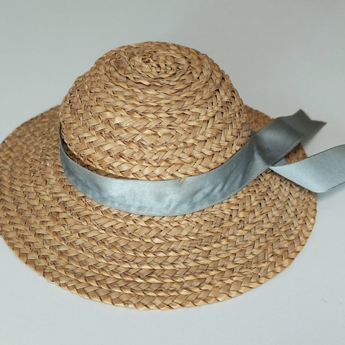 Straw hat for dolls used, miniature with gray satin ribbon