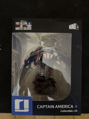 Mini Co Captain America collectible figure