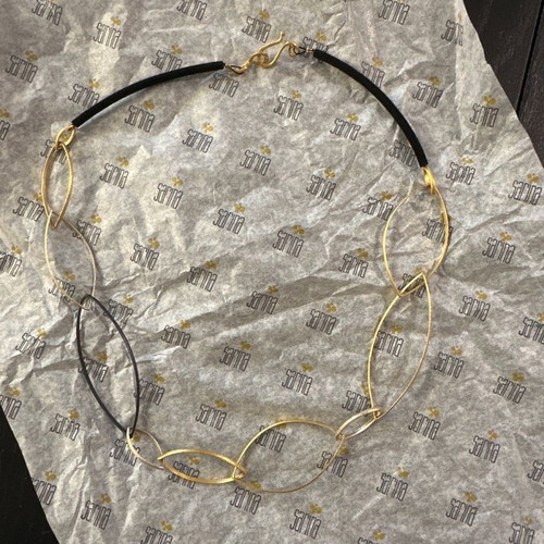 Sarina Necklace New With Suede Cord Silver 925