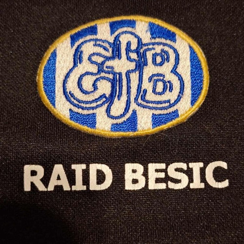 Umbro Esbjerg fB football shirt size M used with RAID BESIC print