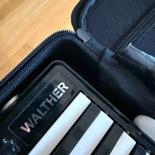 Walther Melodica used with case