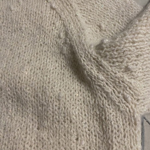 Women's sweater white like new, sizes M and L